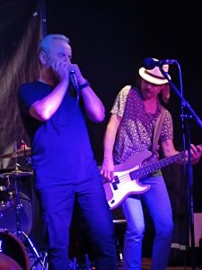 Frank Born und Bernd von Honey Hush auf der Blues and Jam Night in Vaals