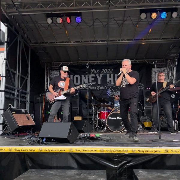 Honey Hush Onstage in Eschweiler