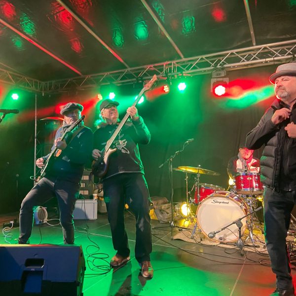 Bandshot onstage in Mönchengladbach