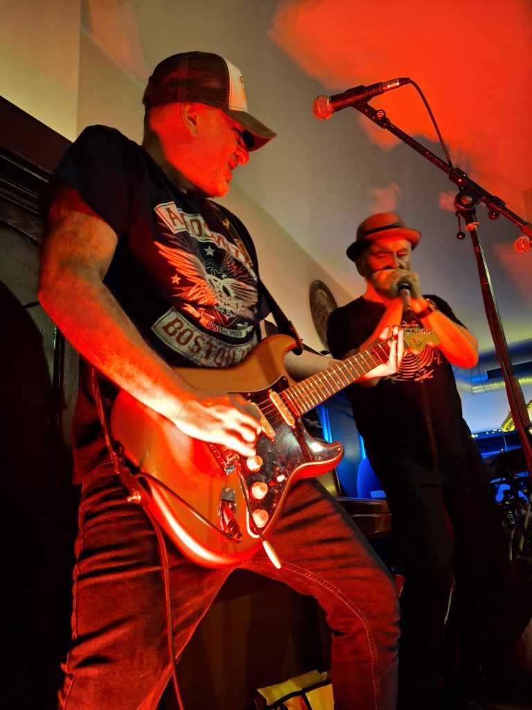 Honey Hush Live em Pöötzke 2025